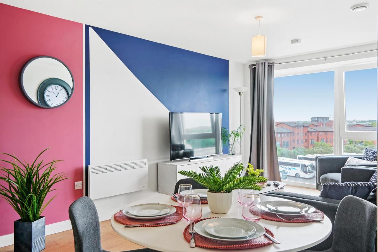 Stunning 2 Bedroom Apartment Лидс Экстерьер фото